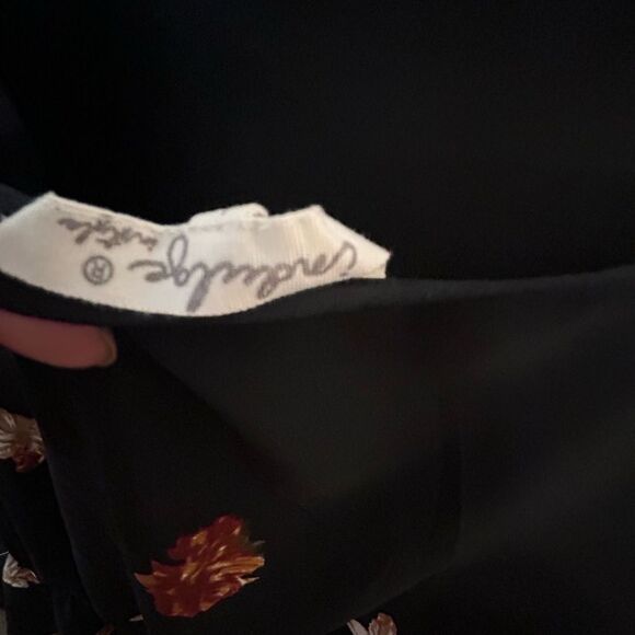 NWOT TAGS! Gorgeous button split dress! - Picture 7 of 7